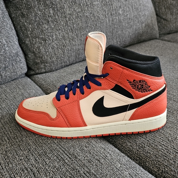 Jordan Other - Nike Jordan 1 Mid Se Team Orange Shattered 852542 800